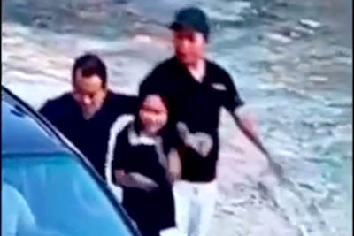 Bình Thuận: Bắt giam phó giám đốc công ty khống chế, hãm hiếp nữ nhân viên karaoke 15 tuổi